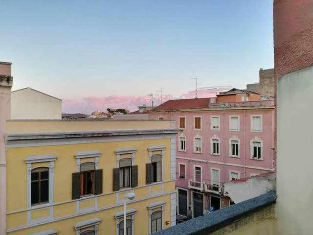 Liberty Suite Cagliari Eksteriør billede